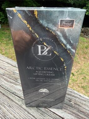 Below Zero Swiss Skincare- Arctic Essence Age-Defying Lifting Cream - 0.60 oz